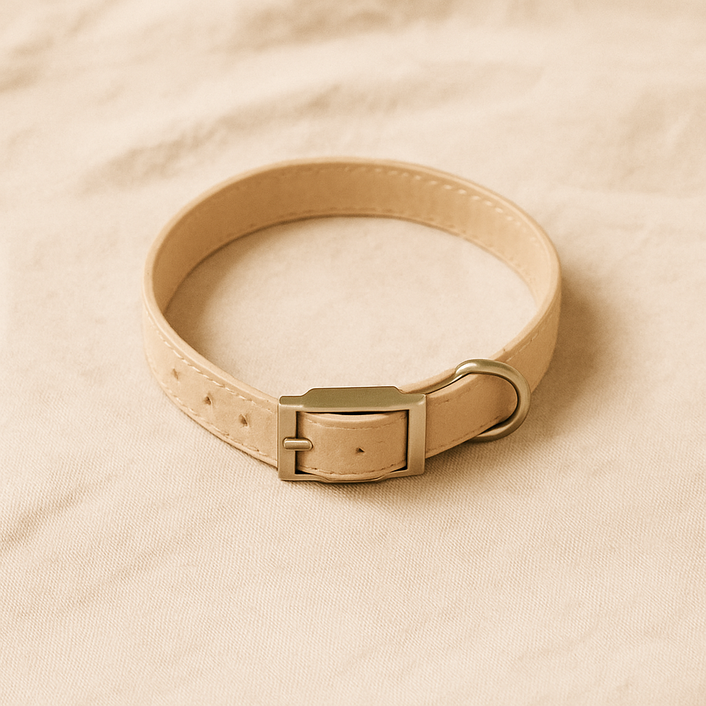 Collare in semi pelle scamosciata in rosa, beige e acqua marina